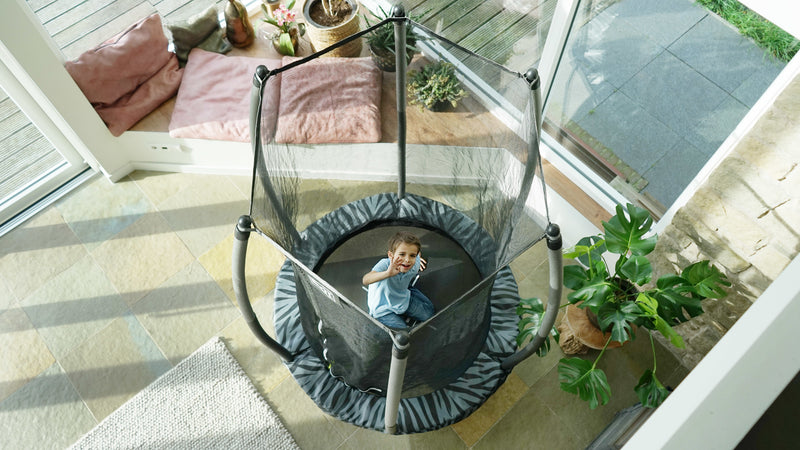 EXIT Tiggy Junior trampolin ø 140 cm (sort/grå)