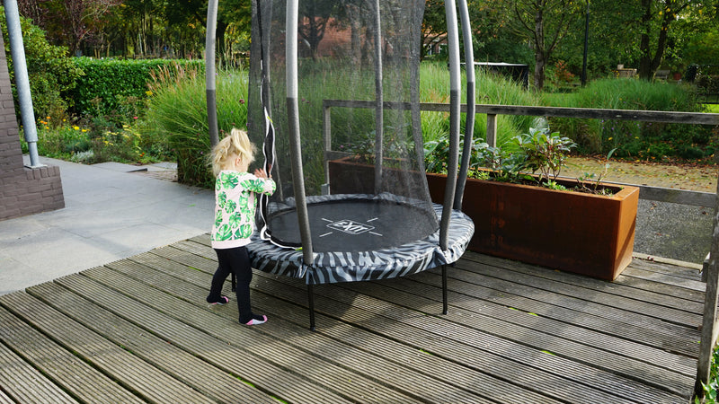 EXIT Tiggy Junior trampolin ø 140 cm (sort/grå)