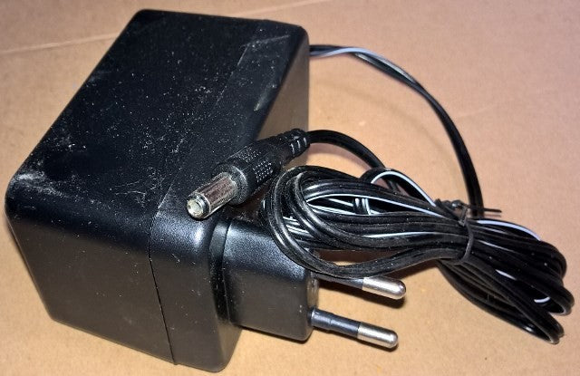 Oplader 12v 1000mA