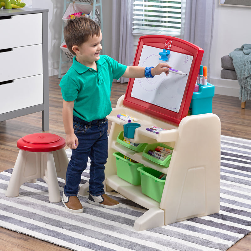 Step2 Flip & Doodle Easel Desk med skammel