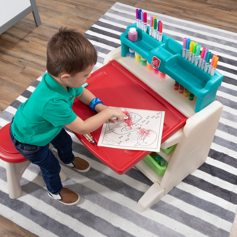 Step2 Flip & Doodle Easel Desk med skammel