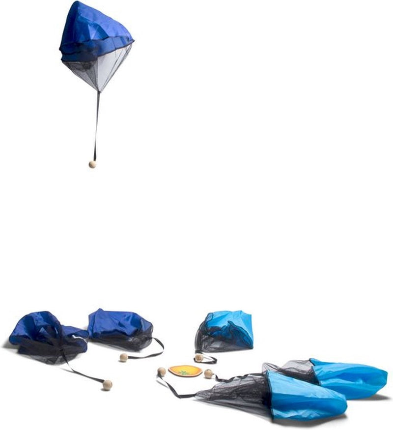 Flyvende boule med faldskærme