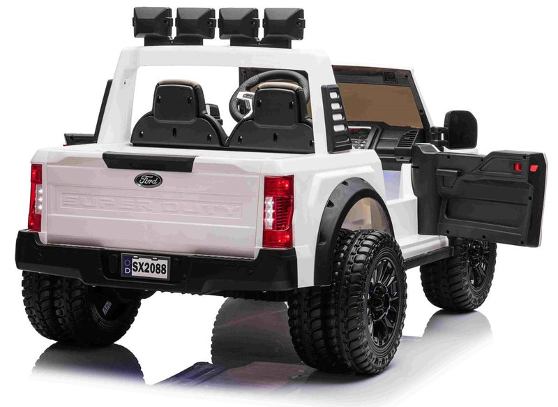 Ford Super Duty Truck 4x4 - Pink