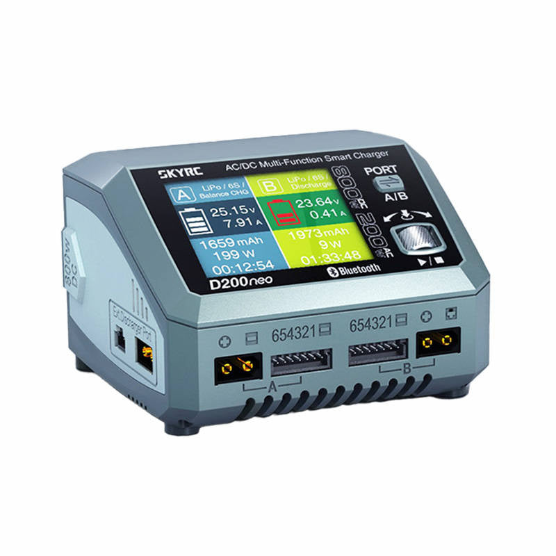 SkyRC D200 lader