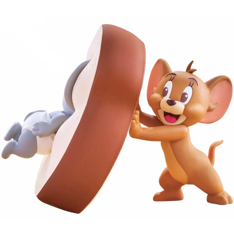 Bandai Tom And Jerry - stor figur i blød vinyl Yummy Bread