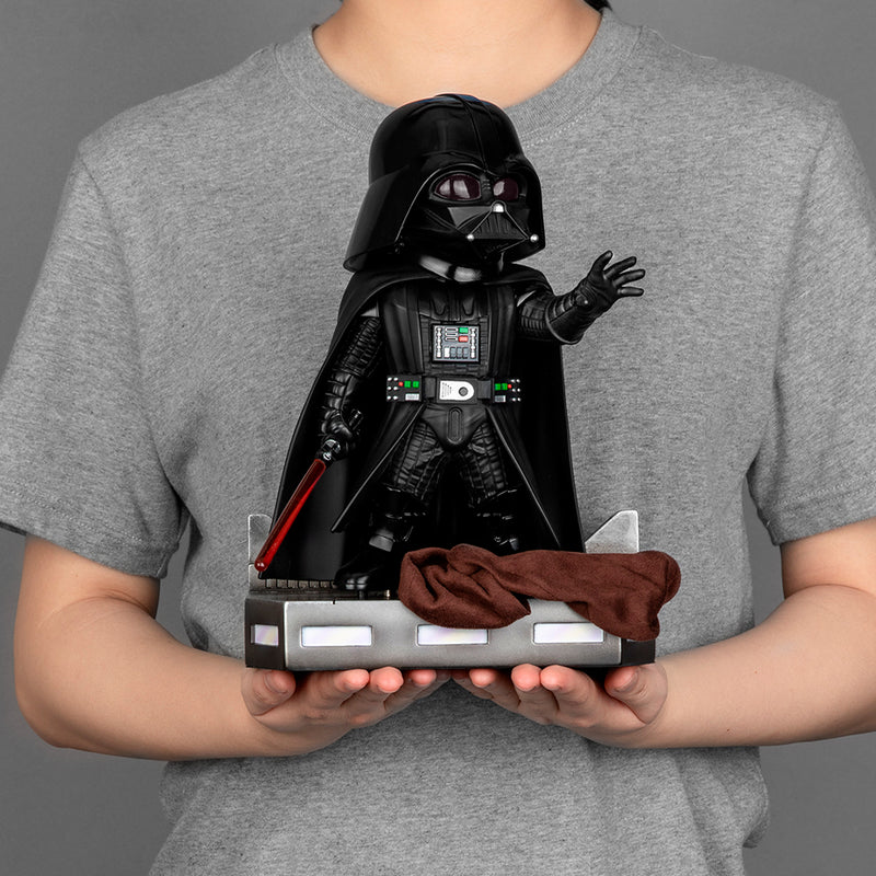 Star Wars Episode IV: A New Hope Darth Vader Egg Attack statue