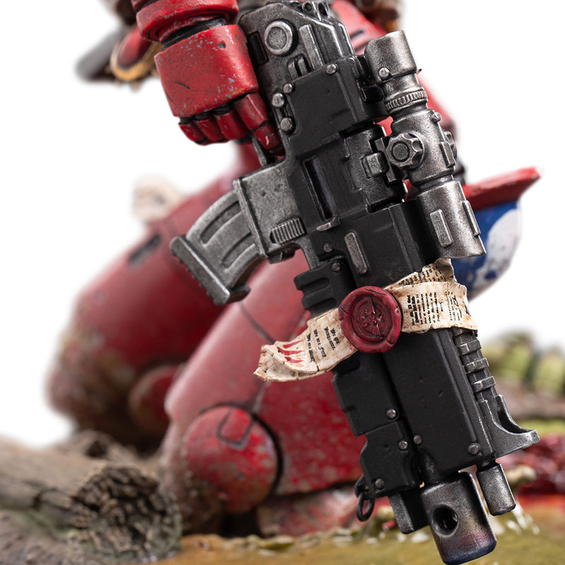 Weta Workshop Warhammer (40k): Blood Angels Intercessor Sergeant statue - 1:10-skala