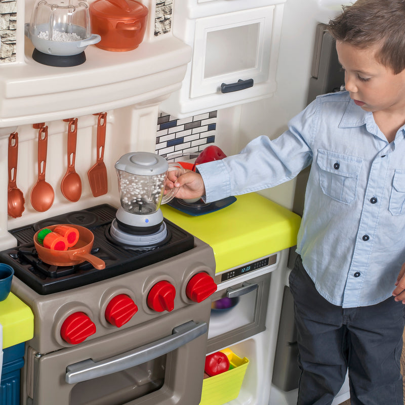 Step2 Elegant Edge Play Kitchen