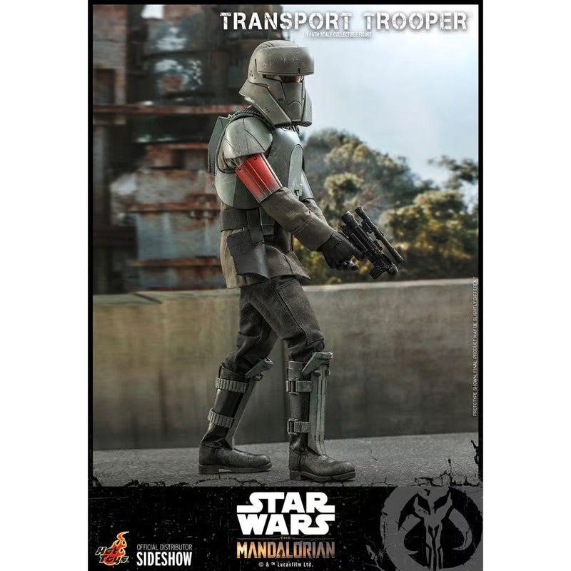 Hot Toys Star Wars: The Mandalorian - Transport Trooper figur skala 1/6