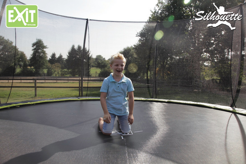 Silhouette rund trampolin (EXIT)