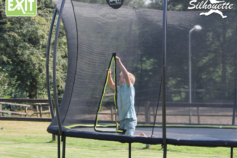 Silhouette rund trampolin (EXIT)