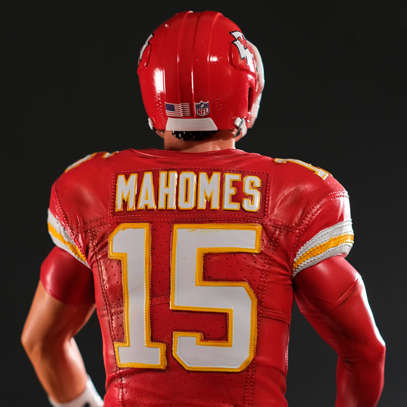 NFL Patrick Mahomes (Kansas City Chiefs) Limited Edition resinstatue i skala 1:6 McFarlane Toys