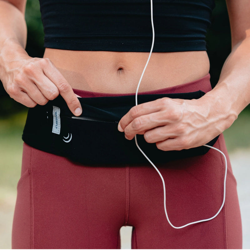 Waterfly Løbebælte 3.0 Sort Unisex Lycra 1L med Reflekser og Hovedtelefonudgang (Refurbished B)