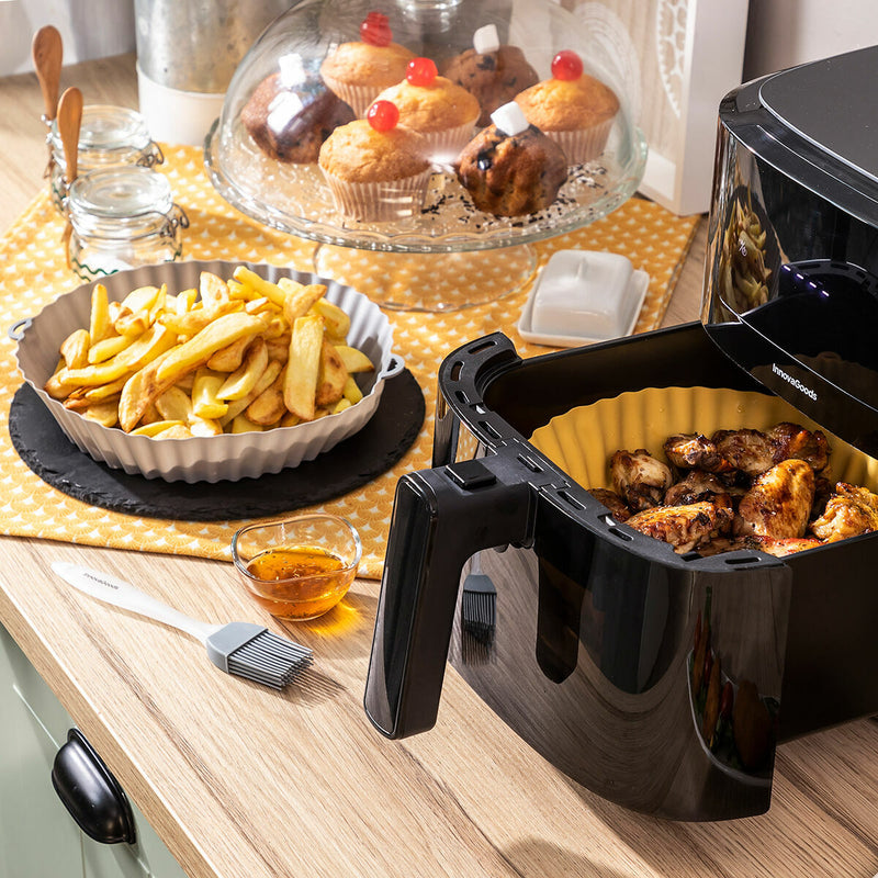 Pakke med 4 silikonekurve med håndtag til airfryer og 2 køkkenpensler InnovaGoods