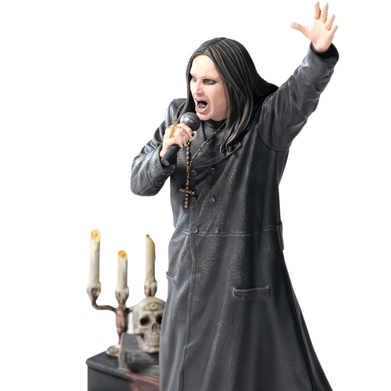 Ozzy Osbourne (Music Maniacs) resinstatue i skala 1:10 - McFarlane Toys