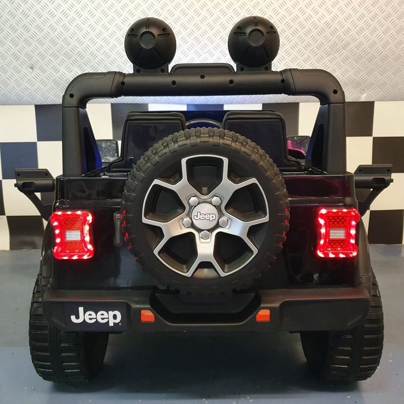 Jeep Wrangler 12V elbil til børn med firehjulstræk og fjernbetjening