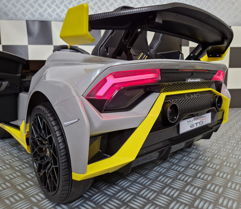 Lamborghini Huracán STO 12V drift-elbil til børn