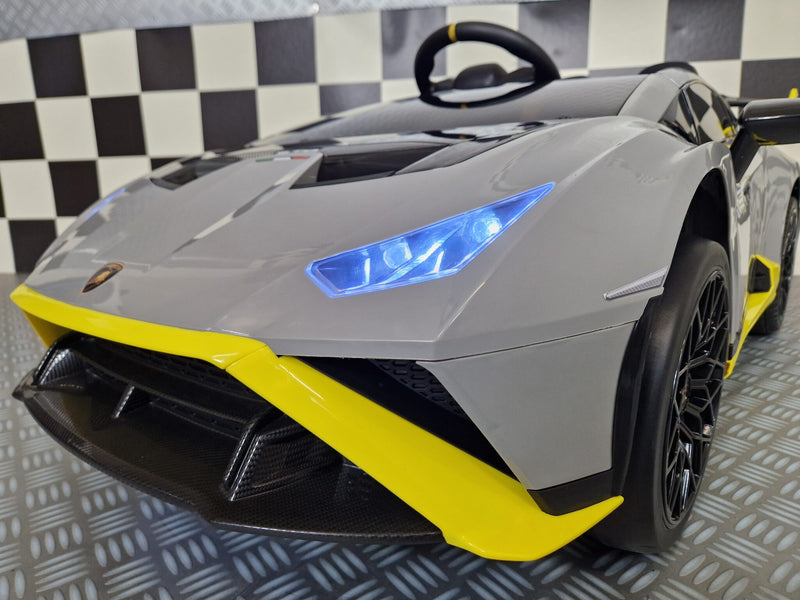 Lamborghini Huracán STO 12V drift-elbil til børn