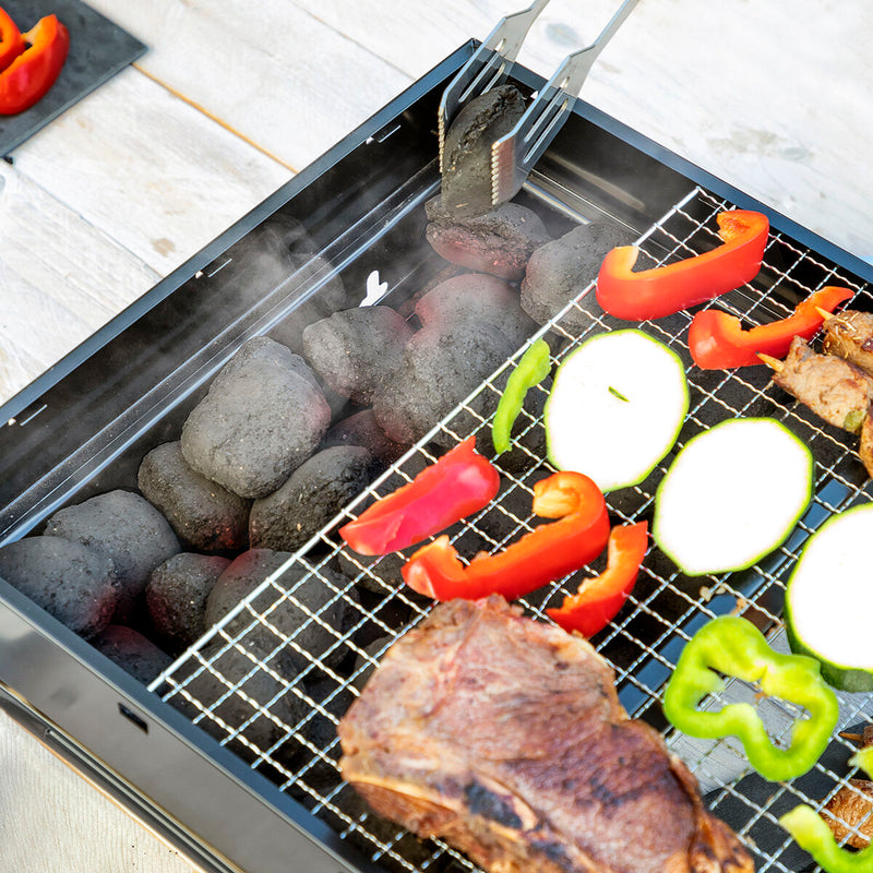 Fleksibel bærbar grill til brug med trækul BearBQ InnovaGoods