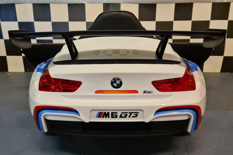 BMW M6 GT3 12V elbil til børn med fjernbetjening – hvid