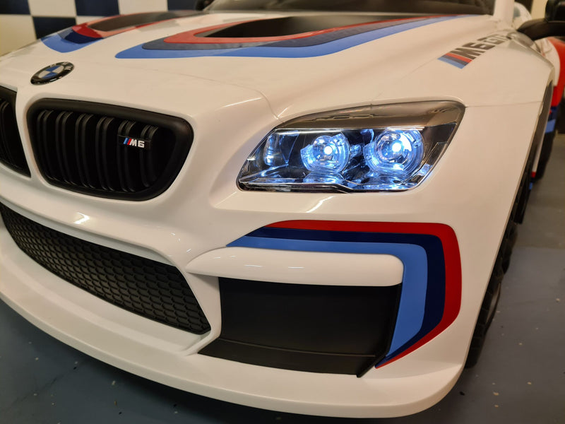 BMW M6 GT3 12V elbil til børn med fjernbetjening – hvid