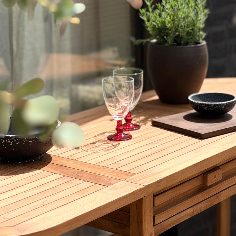 AXI Nomani sammenklappeligt Teak lavt Barbord med 2 skamler