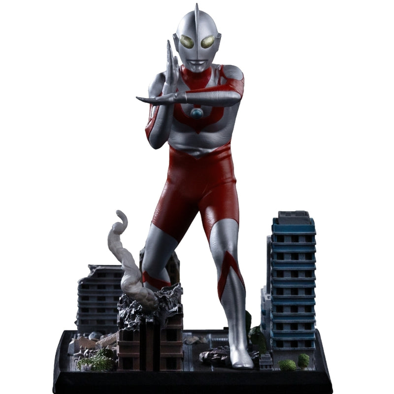 Iron Studios Ultraman - Ultraman Art Scale 1/10