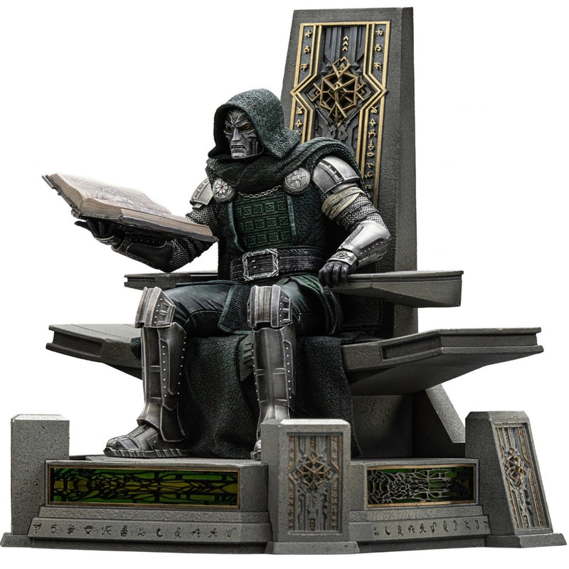 Iron Studios Avengers: Doomsday- Doctor Doom on Throne Deluxe Art Scale 1/10