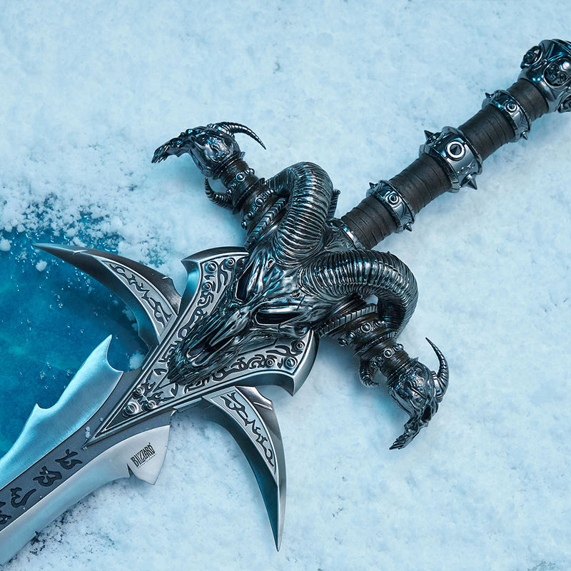 Blizzard World of Warcraft - Frostmourne sværd replika skala 1/1