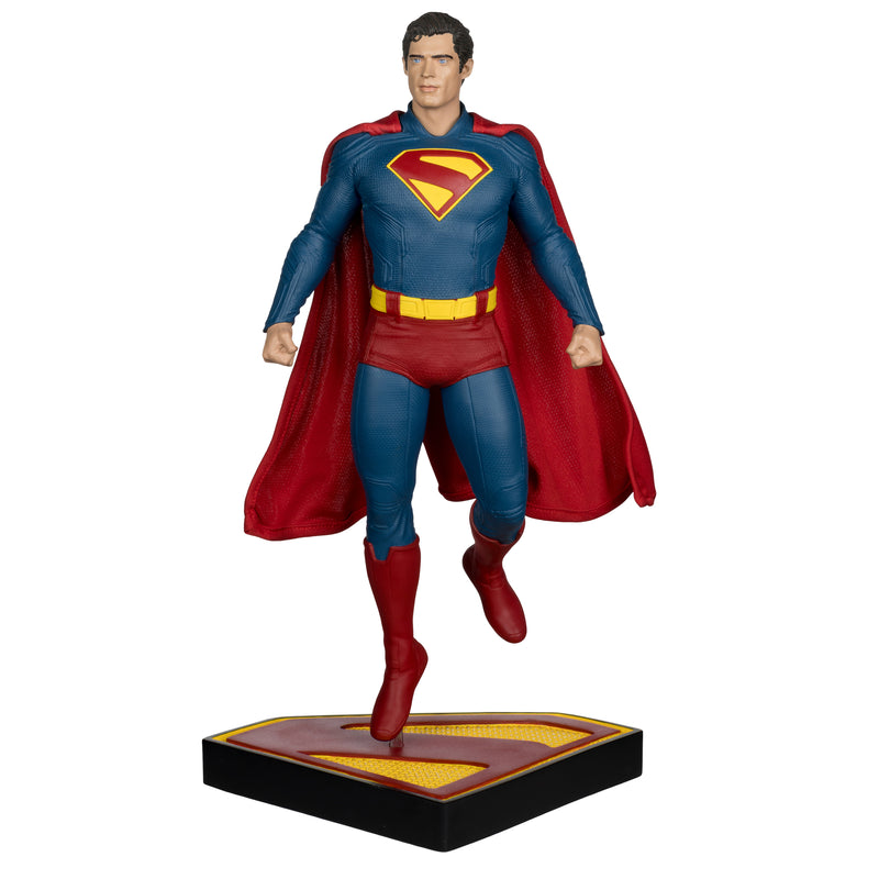 DC Direct Superman Movie (2025) resinstatue i skala 1:6 McFarlane Toys