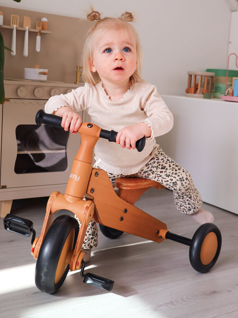 Sunny Walker 2-in-1 Løbecykel i træ 1000