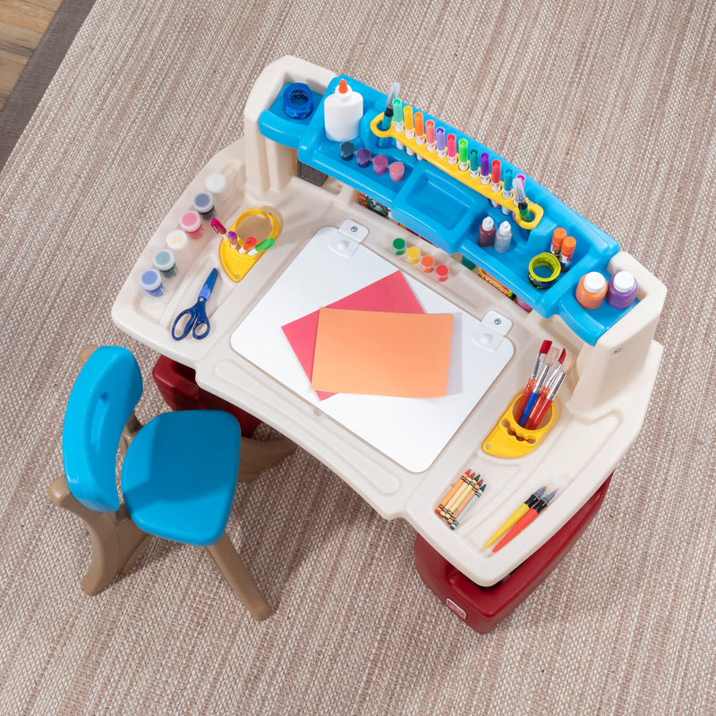 Step2 Deluxe Art Master Desk