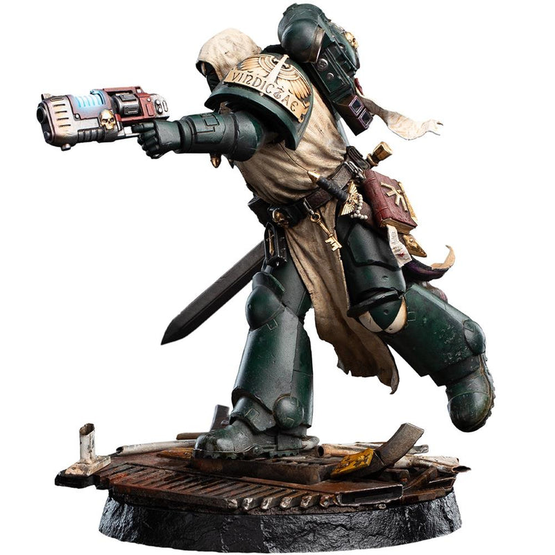 Weta Workshop Warhammer (40k): Dark Angels Veteran Statue - 1:10 Scale