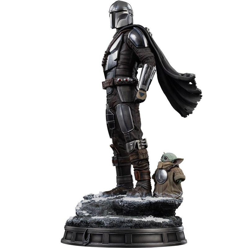 Iron Studios The Mandalorian and Grogu - The Mandalorian Movie - Legacy Replica 1/4