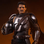Iron Studios The Mandalorian and Grogu - The Mandalorian Movie - Legacy Replica 1/4