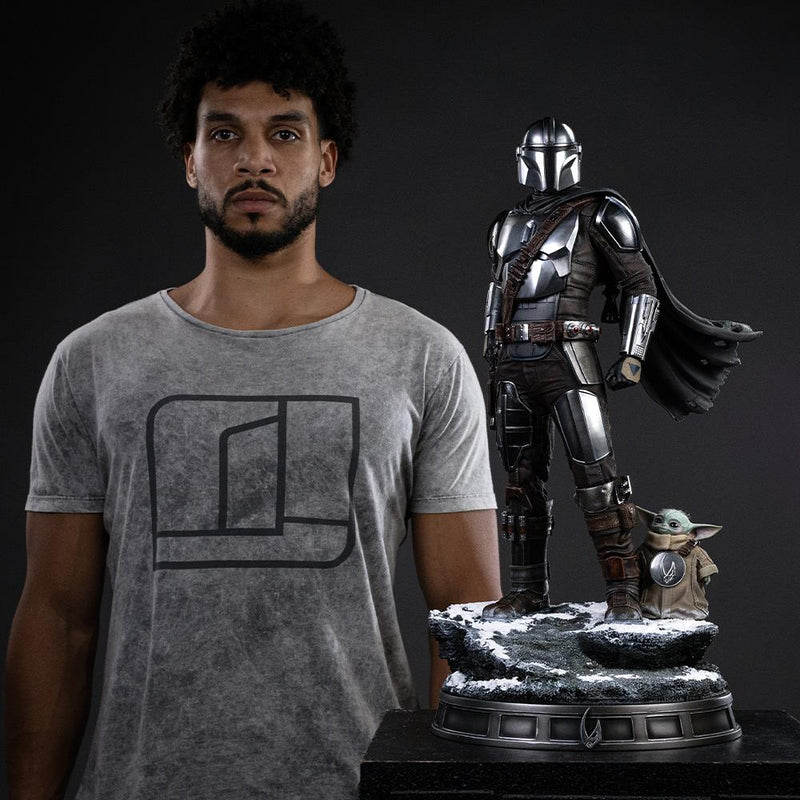 Iron Studios The Mandalorian and Grogu - The Mandalorian Movie - Legacy Replica 1/4