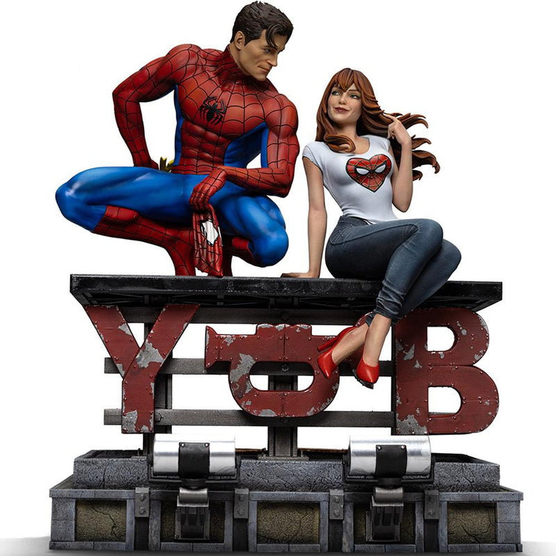 Marvel Comics -Spider-Man and MJ -Diorama 1/6 Scale
