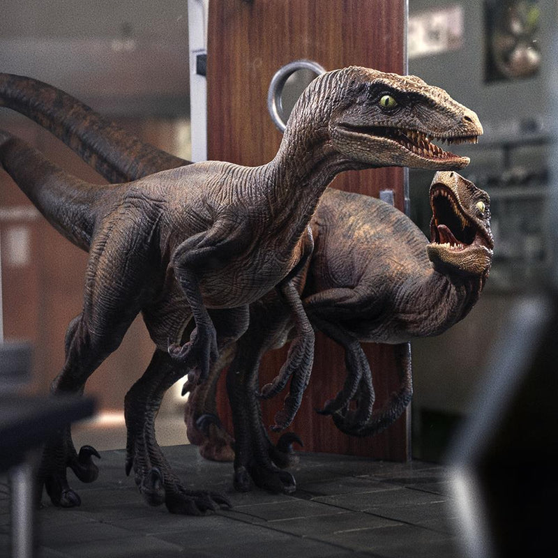 Iron Studios Jurassic Park - Raptors At The Kitchen'S Door Art Scale 1/10