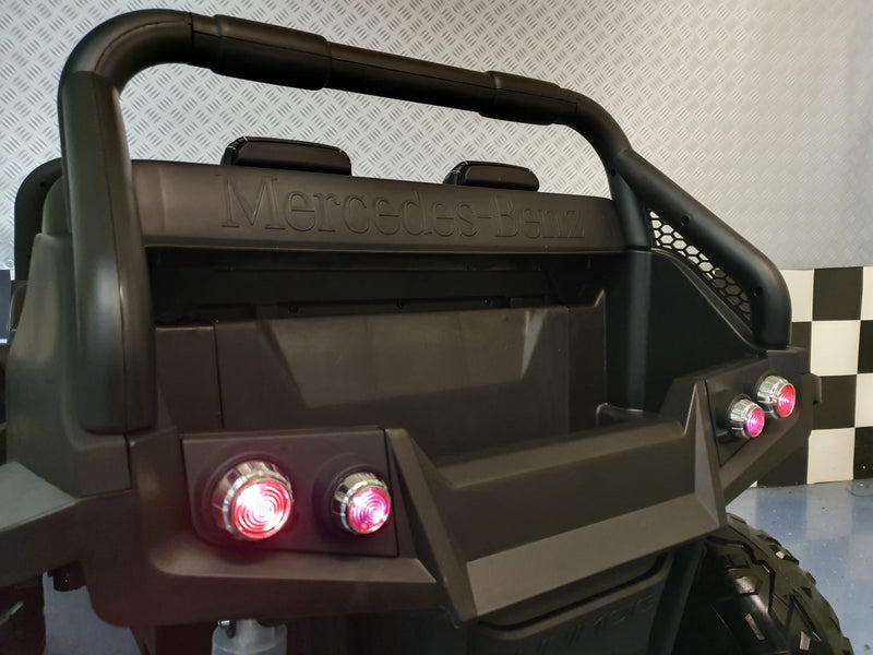 Mercedes-Benz Unimog 12V elbil til børn med firehjulstræk – 2 personer, mat sort
