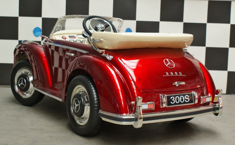 Mercedes-Benz 300S 12V elbil til børn – metallic rød