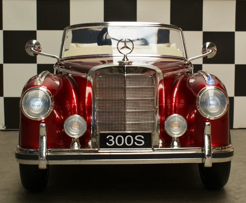 Mercedes-Benz 300S 12V elbil til børn – metallic rød